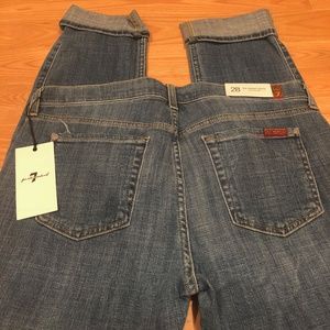 NWT 7 For All Mankind Girlfriend Jeans